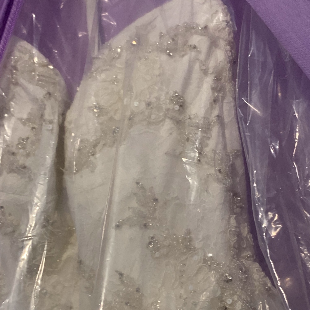 🎊 Host Pick 🎊 NWT Monique Lhuillier BL1518 - Picture 6 of 8